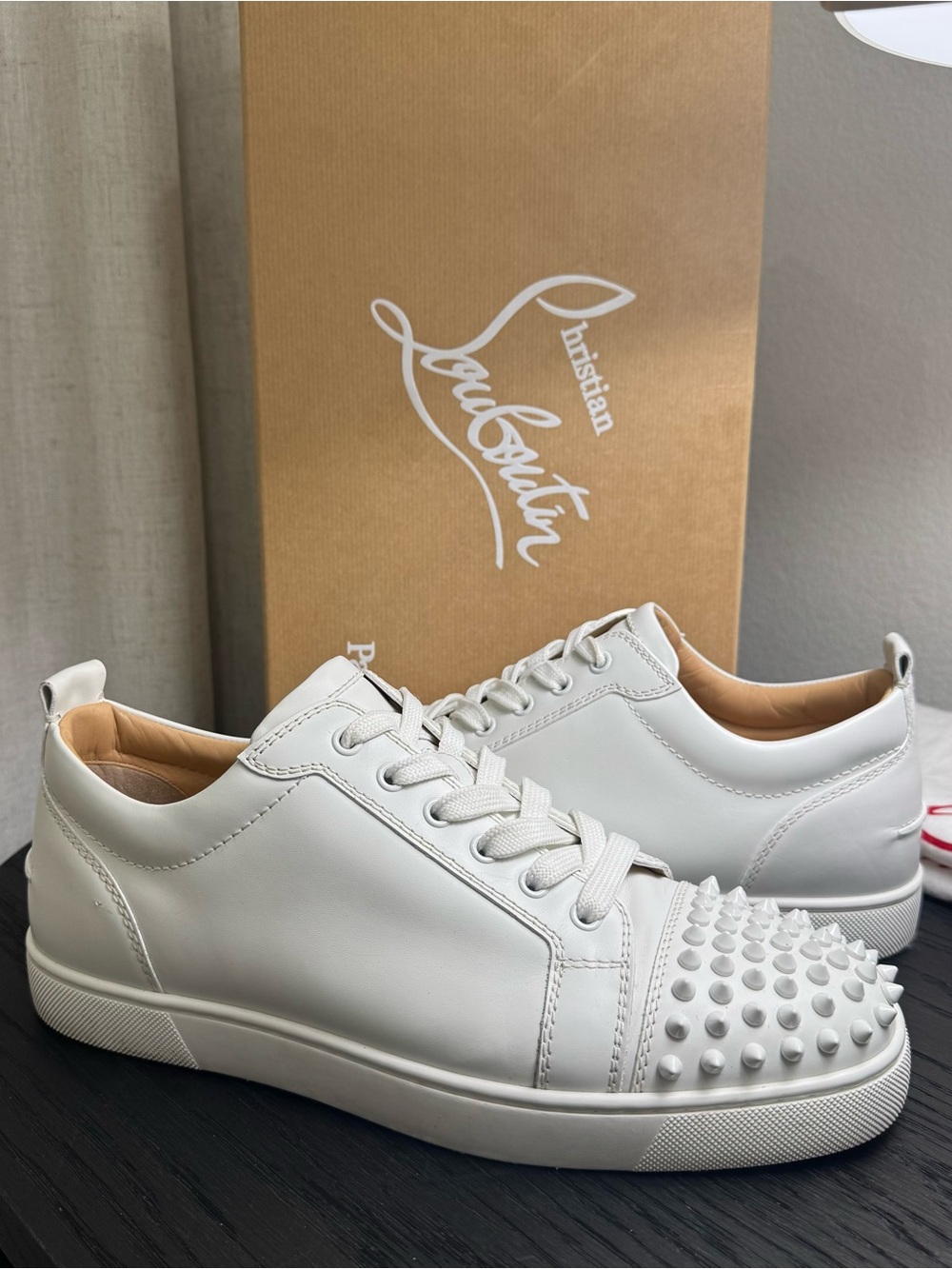 Christian Louboutin Louis Junior Spikes Leather White 42